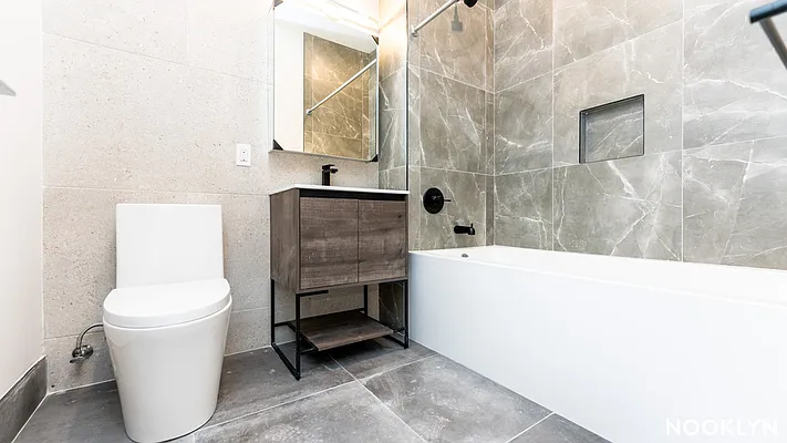 Rented by Nooklyn NYC LLC | media 71