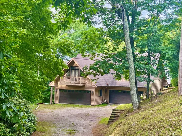 2017 Big Ridge Road, Glenville, NC 28736