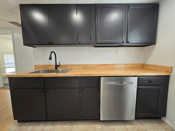 420 W Main St APT C