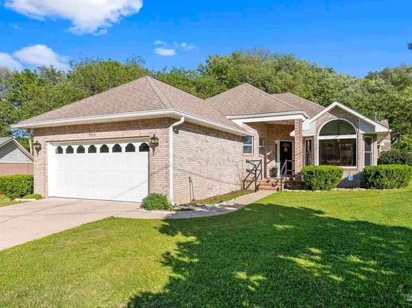 5810 Frances St, Crestview, FL 32539