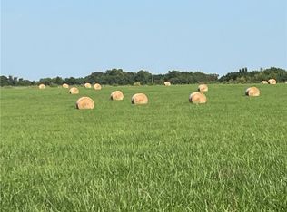 5 Switzer Rd, Louisburg, KS 66053