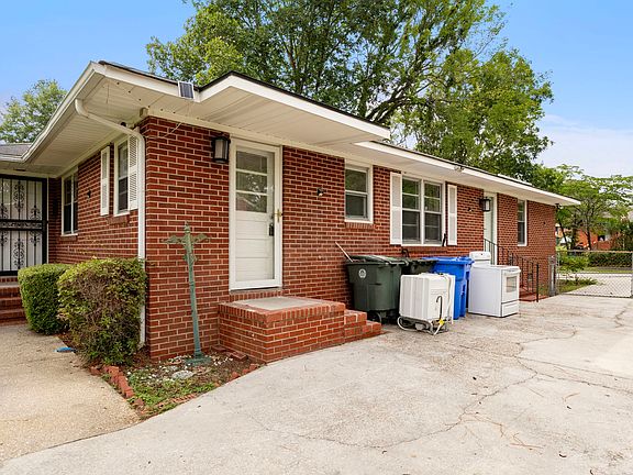 3rd image of 1854 Broadell Dr