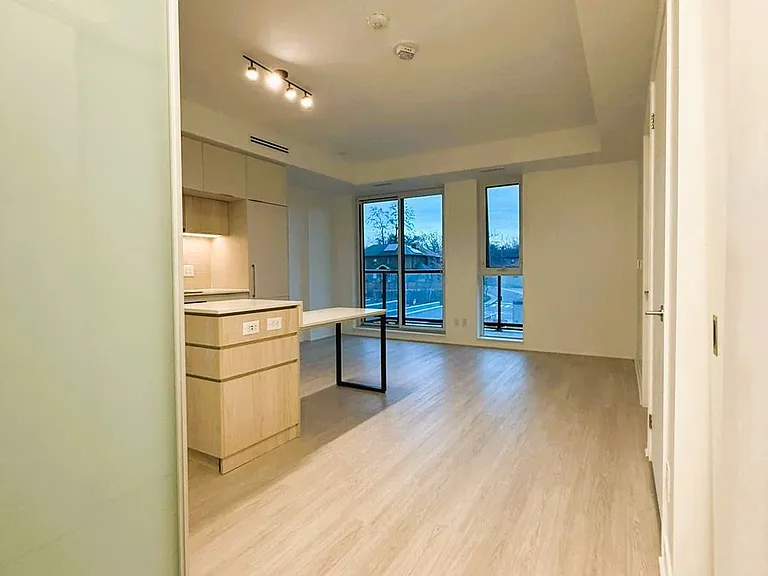 185 Alberta Ave #306 — Photo 17