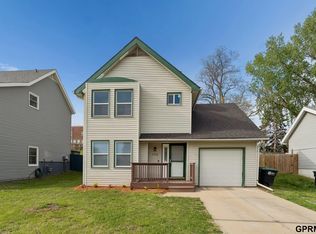 3468 Fowler Cir, Omaha, NE 68111