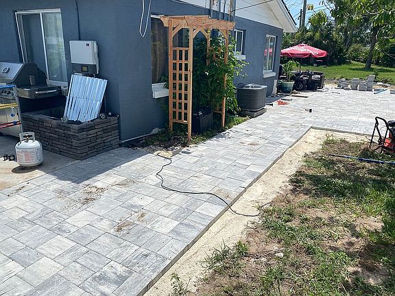 5th image of 40 San Jose Dr