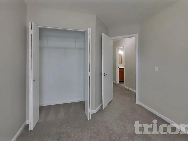 5713 Briarwick Ct — Photo 11