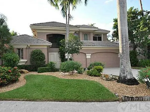 6379 NW 40th Ct, Boca Raton, FL 33496