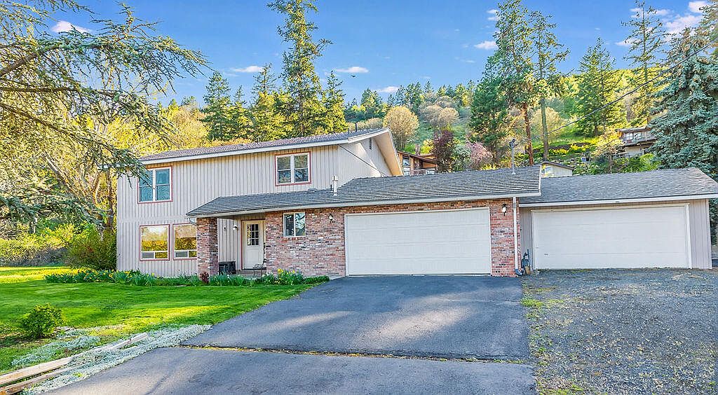 2318 Marina Dr, Klamath Falls, OR 97601 | Zillow