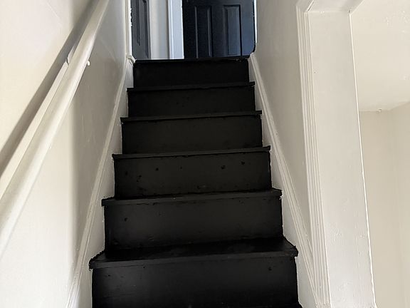 4th image of 4168 W 36th St