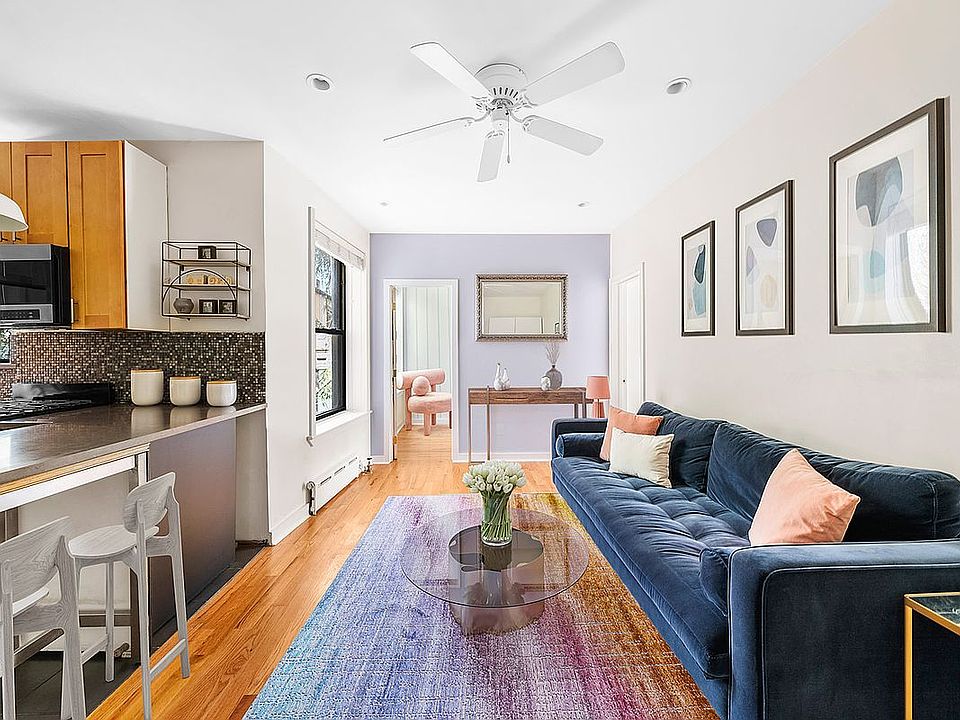 1st image of 322 6th St APT 10