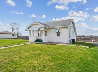 363 Oak Spring Rd, Canonsburg, PA 15317