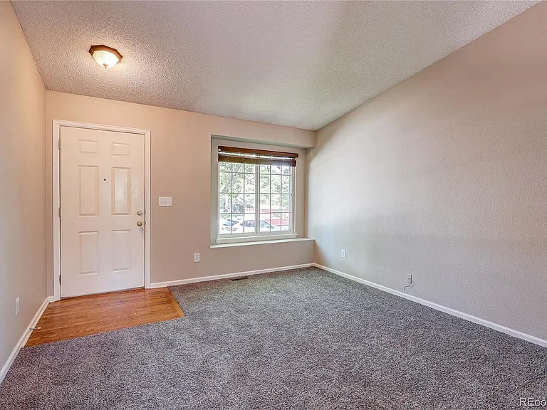11176 Rodeo Cir — Photo 3