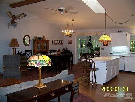2nd image of 117 Anglewood Dr