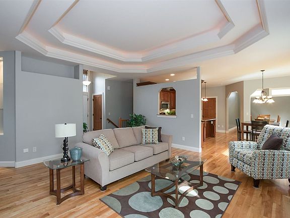 4th image of 2971 High Bluff Dr