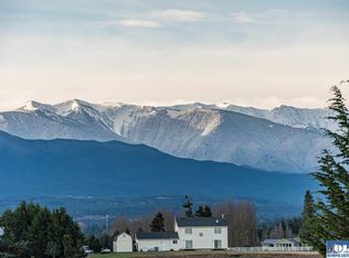 1 Greywolf Rd, Sequim, WA 98382