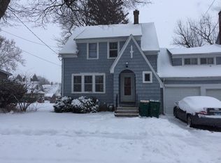 716 S Cross St, Sycamore, IL 60178