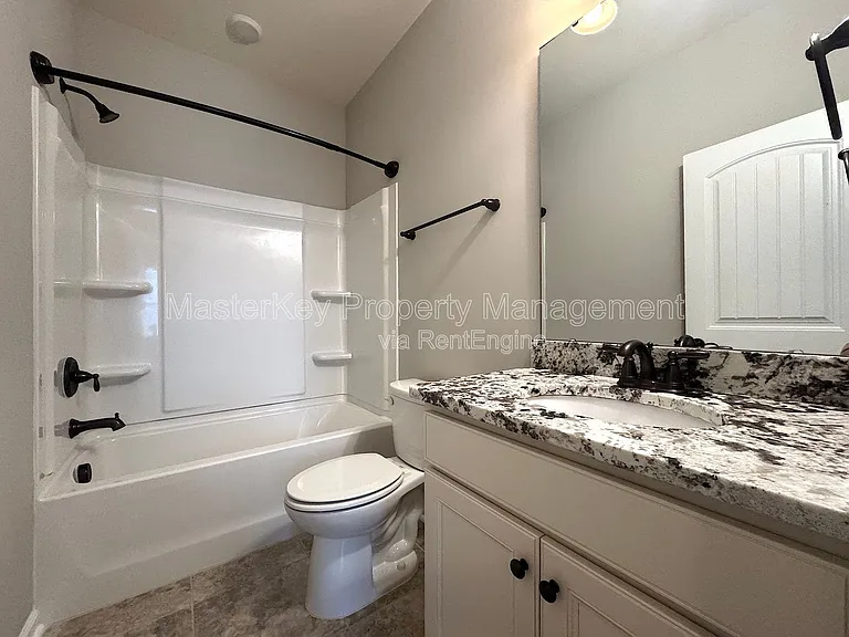 1904 Blue Jay Point — Photo 10