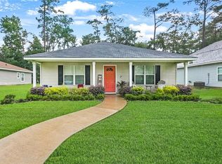 2511 Dupard St, Mandeville, LA 70448