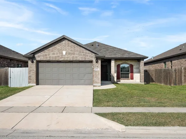 1032 Pasadena St, Portland, TX 78374