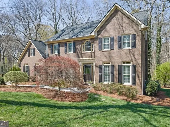 1718 Barrington Cir, Marietta, GA 30062