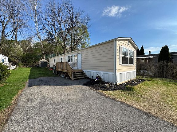 2nd image of 621 Sheafe Rd #76