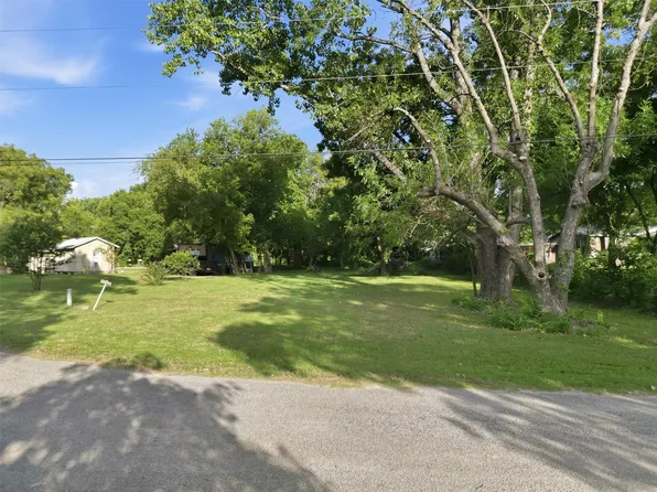 5410 Wyoming Ct, Granbury, TX 76048