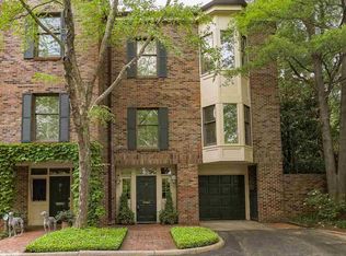 14 River Glen Cir, Little Rock, AR 72202