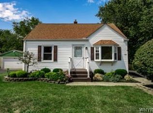 205 Bielak Rd, Orchard Park, NY 14127