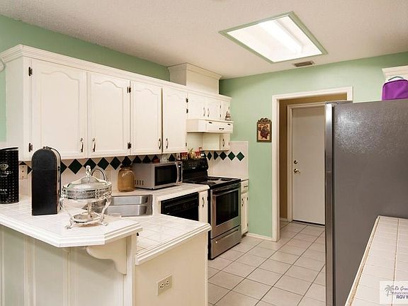 5th image of 2517 Lou Ann Ln #93