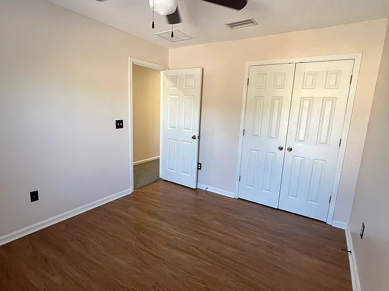 5906 Brice Ct — Photo 19