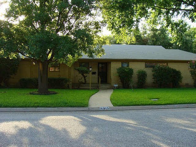 1st image of 3724 Labadie Dr