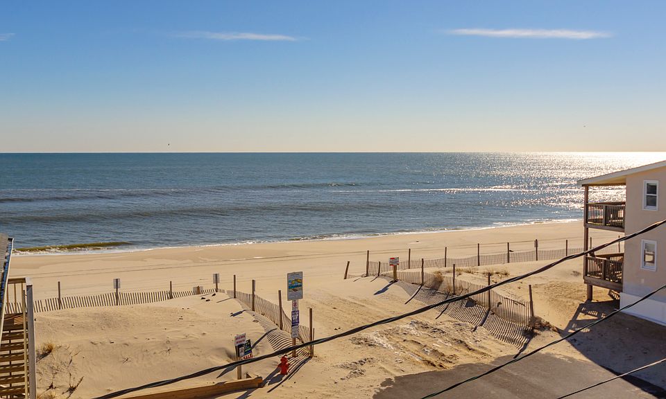 Oceanviews from Upper Level