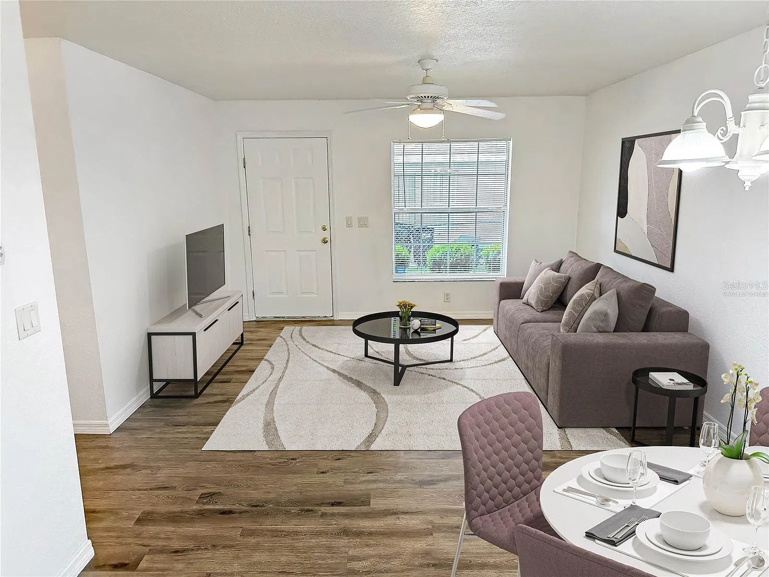 2 bed, 900 sqft, $1,395 — Photo 4