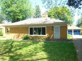 187 Fisk Rd, Benton Harbor, MI 49022