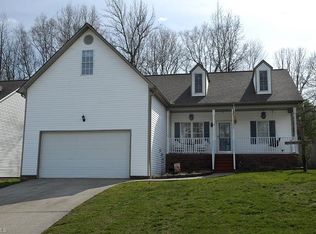 2214 Charles Towne Ct, Kannapolis, NC 28083