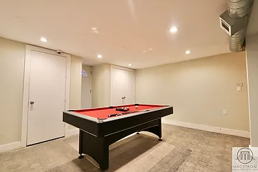 Rented by MADEHOME