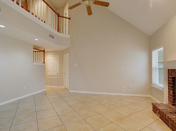 3rd image of 741 Doctor Gorman Dr