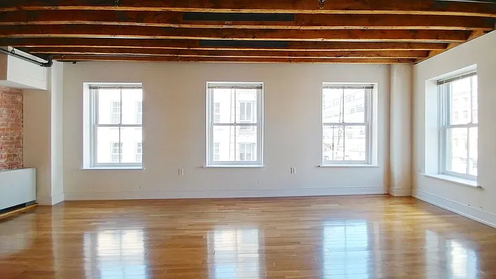 Rented by The Durst Organization | media 28