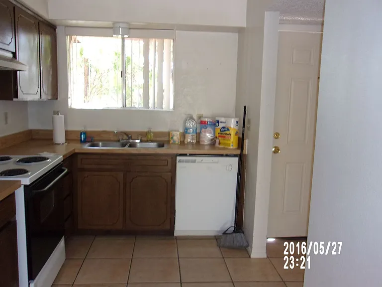 1330 Plaza Merito #B — Photo 6