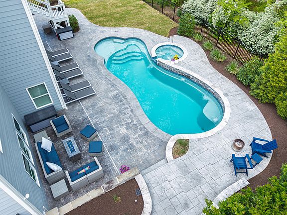 5th image of this home