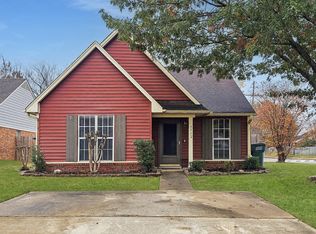 5572 April Dr, Southaven, MS 38671