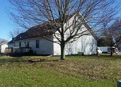 2nd image of 1011 W 21st St