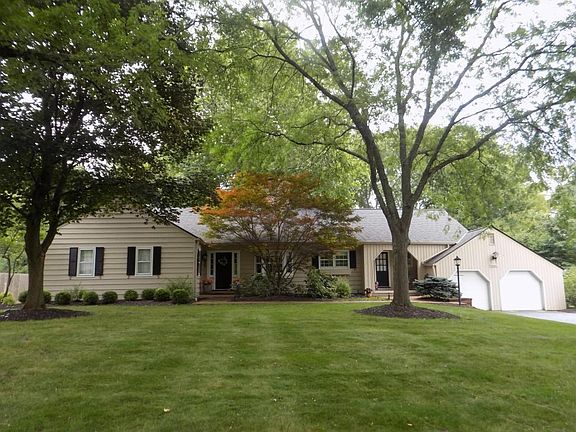 4th image of 3880 Criswell Dr