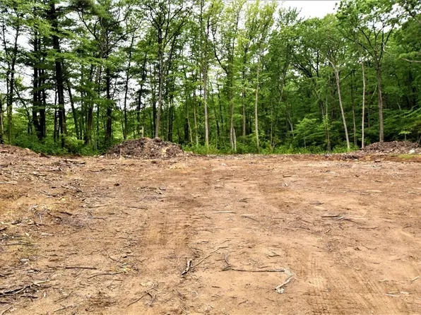 430 Green St, Boylston, MA 01505