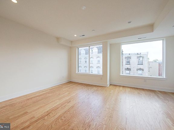 3rd image of 1202-1202 Four North St #2-24