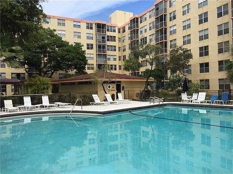 1st image of 17890 W Dixie Hwy APT 201