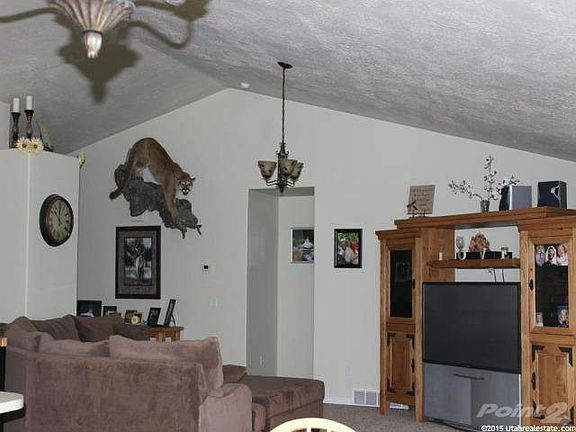 4 Vaulted Ceiling