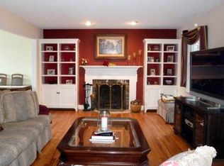 19 Milltown Rd, Danbury, CT 06812