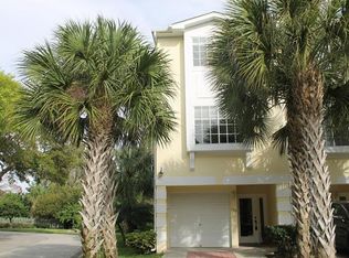 109 Brent Cir, Oldsmar, FL 34677