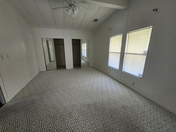 19251 Indian Wells Ct #31L, North Fort Myers, FL 33903